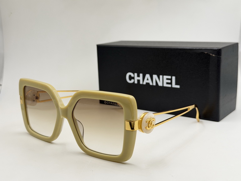 CHANEL Sunglasses(AAAA)-2550