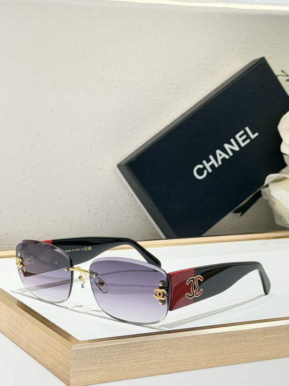 CHANEL Sunglasses(AAAA)-2359