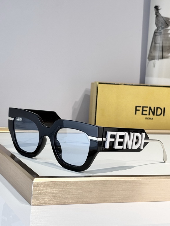 FENDI Sunglasses(AAAA)-061