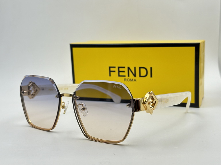 FENDI Sunglasses(AAAA)-025