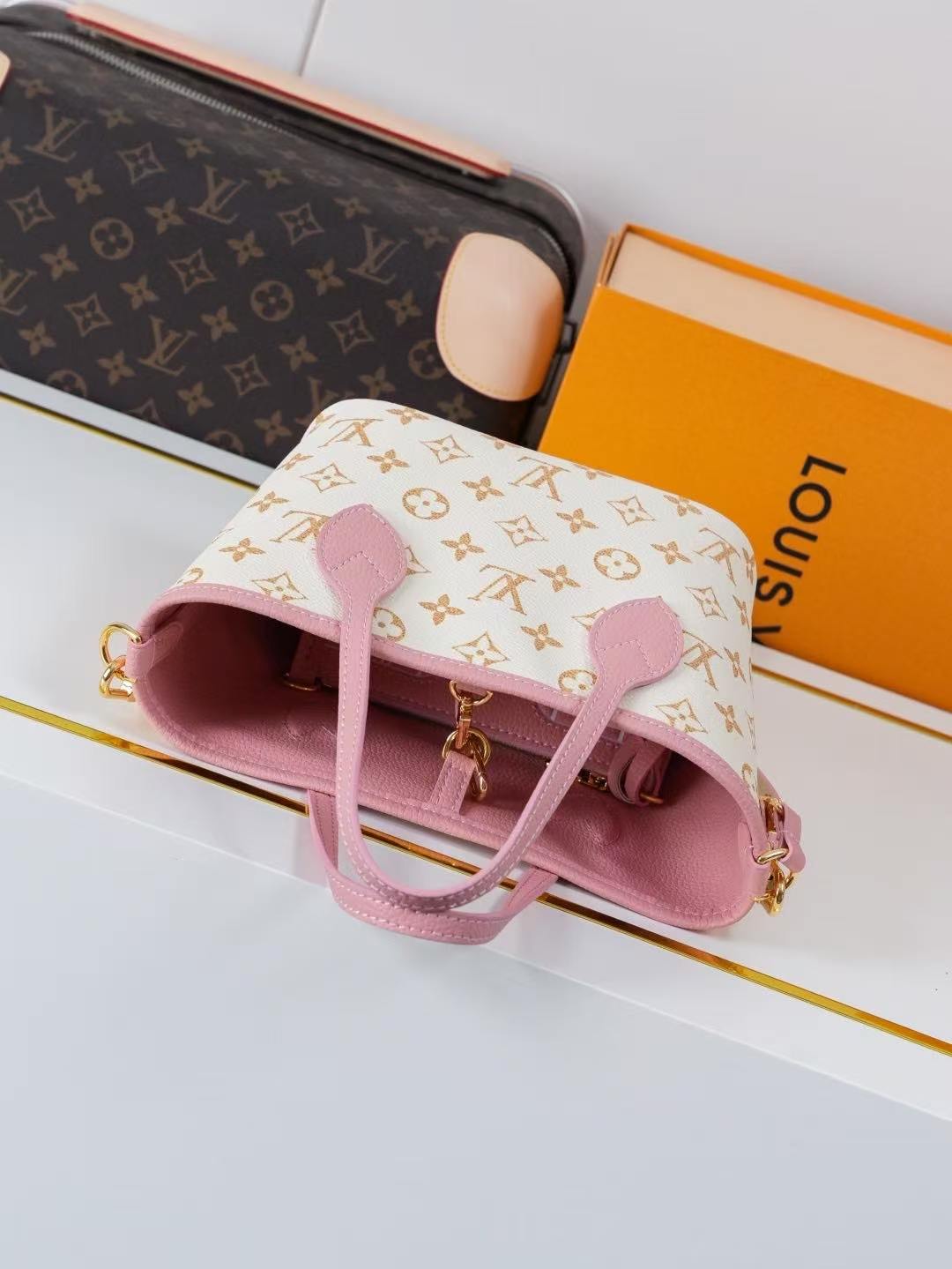 LV Handbags AAA(Women)-2033