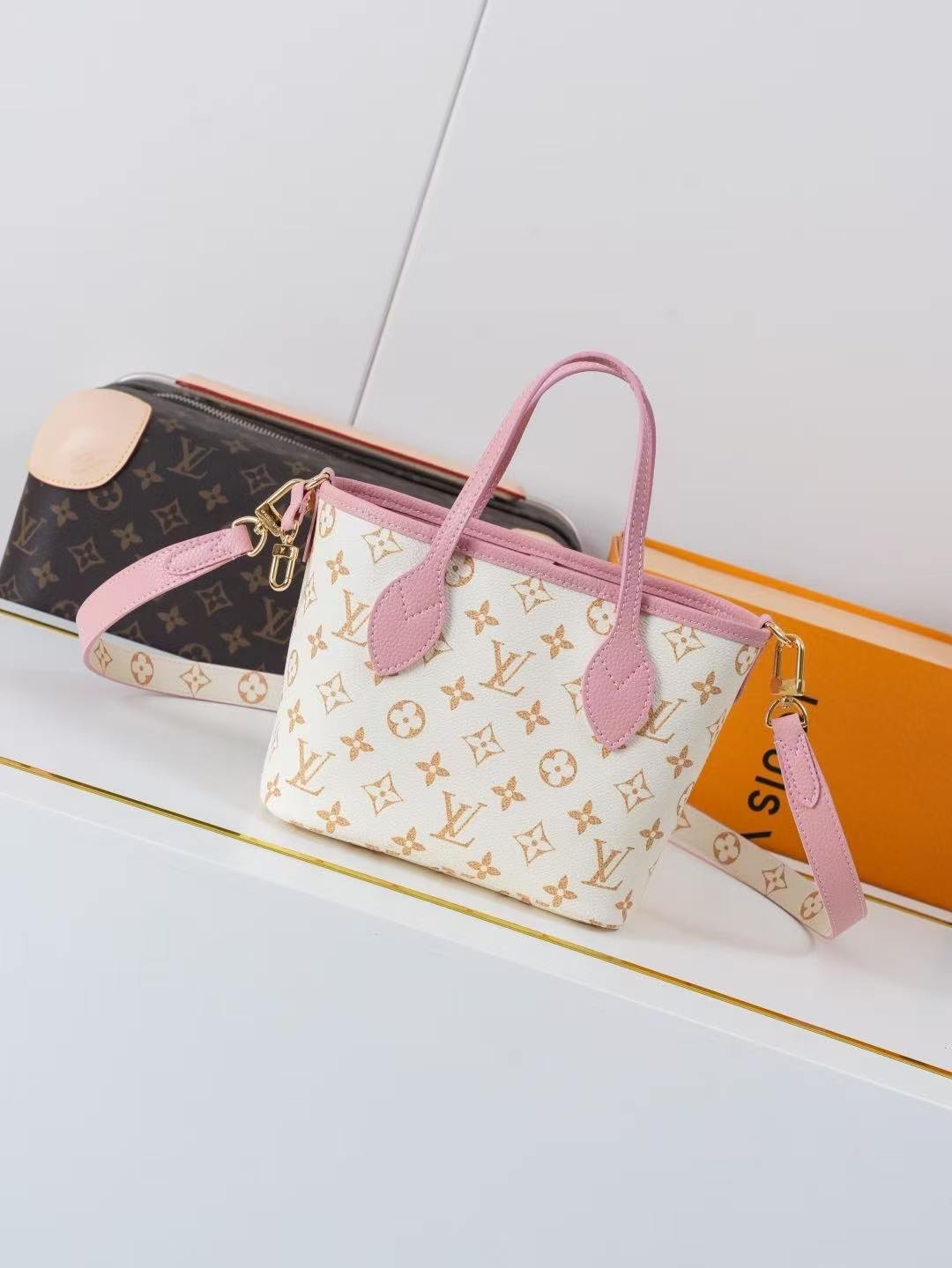 LV Handbags AAA(Women)-2033
