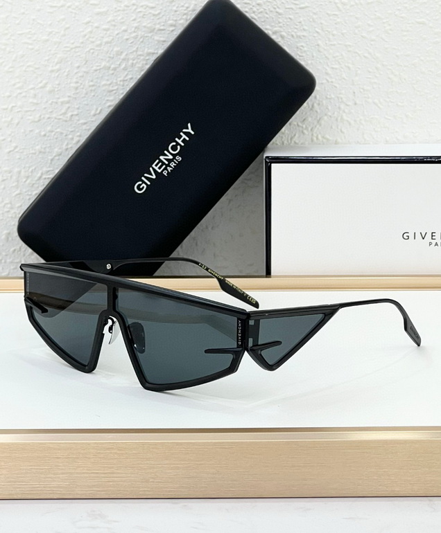 GIVENCHY Sunglasses(AAAA)-112