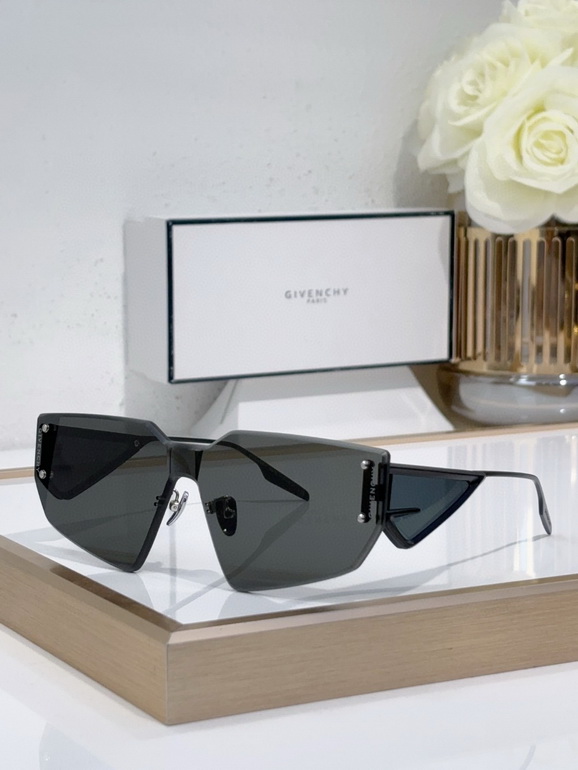 GIVENCHY Sunglasses(AAAA)-088