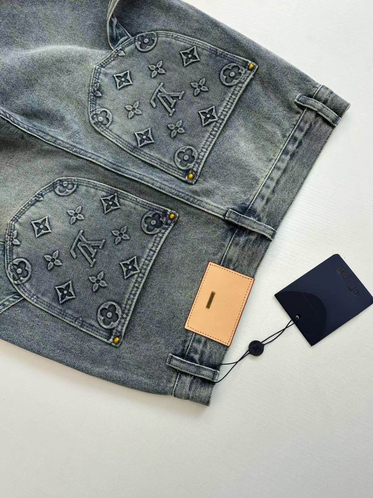 LV Shorts Jeans-005