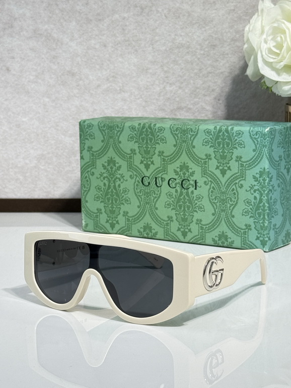 GUCCI Sunglasses(AAAA)-2618