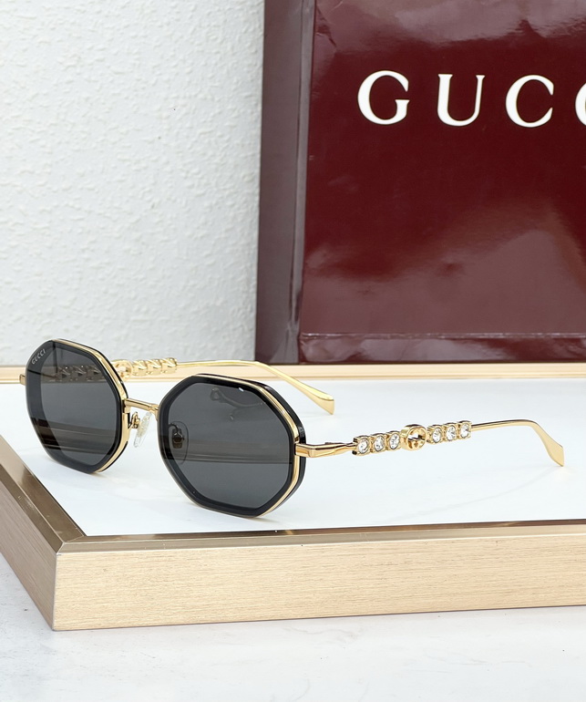 GUCCI Sunglasses(AAAA)-1677