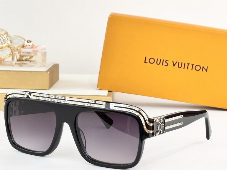 LV Sunglasses(AAAA)-943