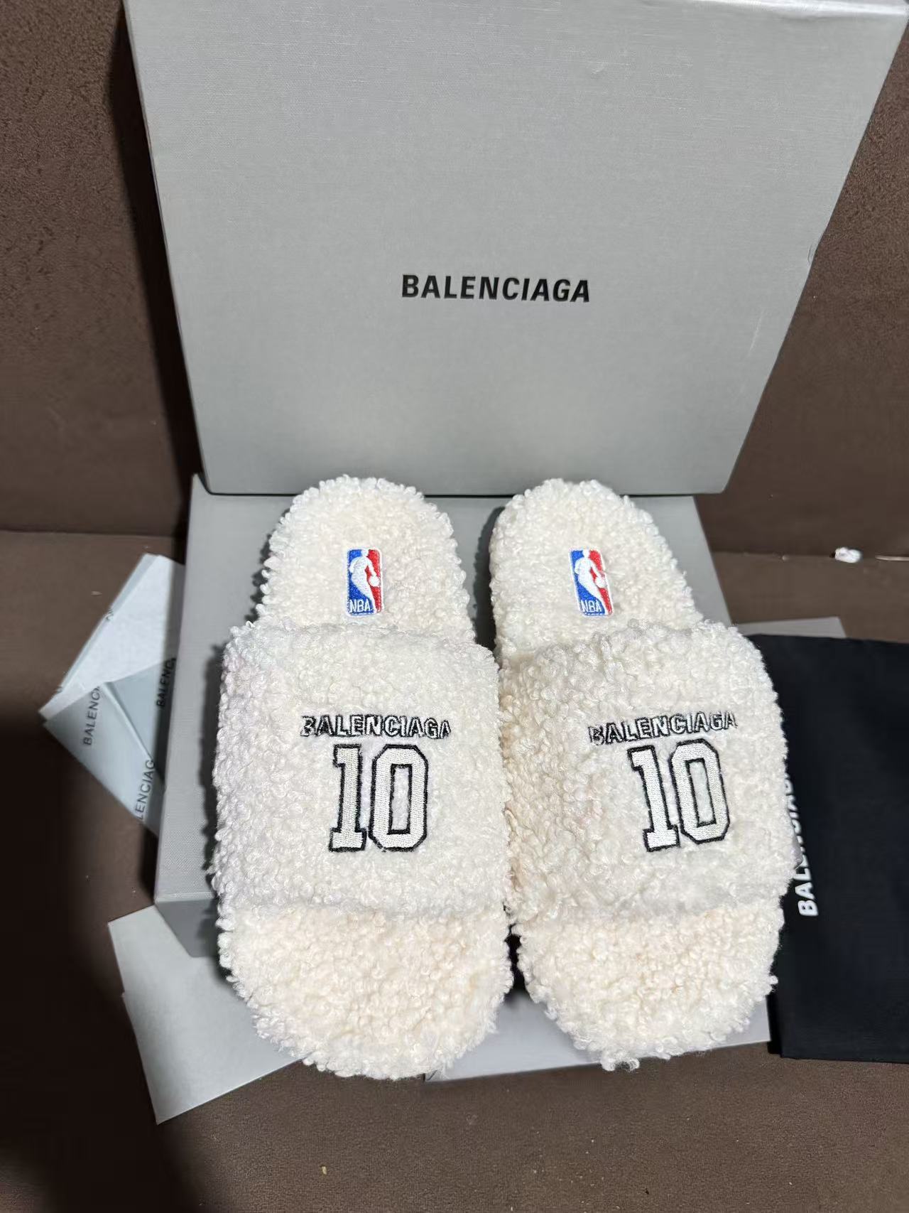Balenciaga Slippers(AAA)-022