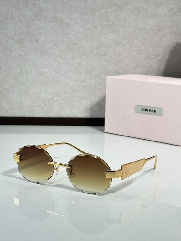 MIUMIU Sunglasses(AAAA)-877