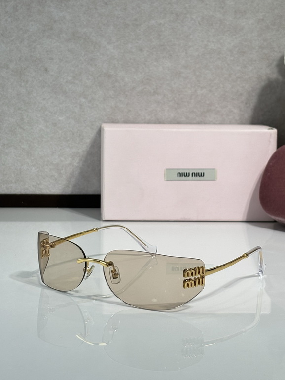 MIUMIU Sunglasses(AAAA)-862