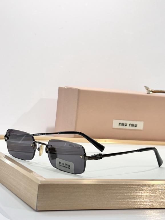 MIUMIU Sunglasses(AAAA)-680