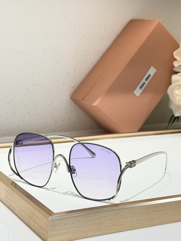 MIUMIU Sunglasses(AAAA)-468