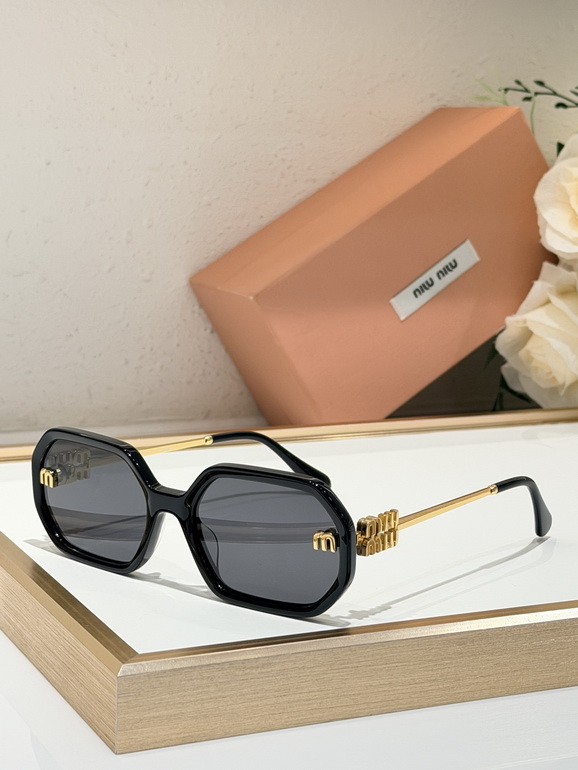MIUMIU Sunglasses(AAAA)-457