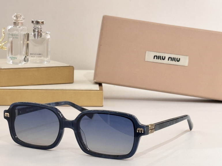 MIUMIU Sunglasses(AAAA)-396
