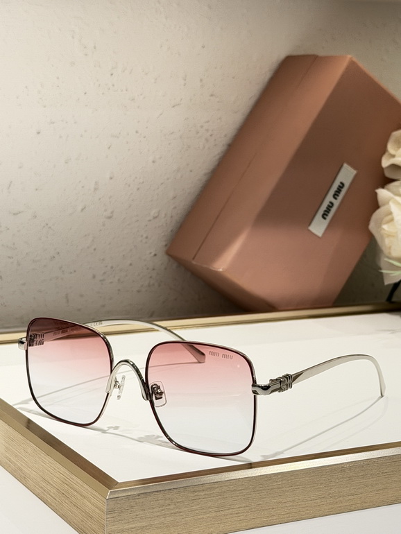 MIUMIU Sunglasses(AAAA)-332