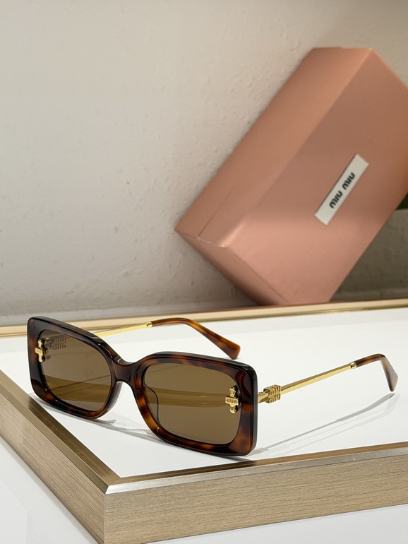 MIUMIU Sunglasses(AAAA)-326