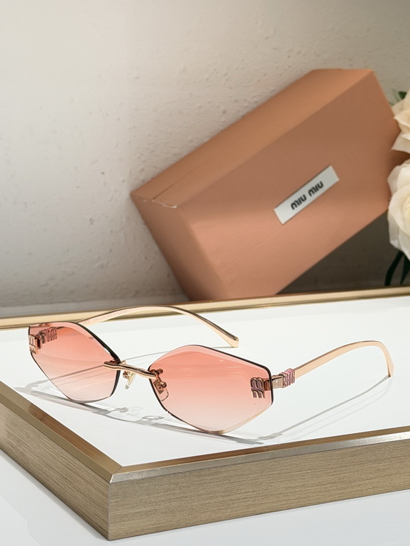 MIUMIU Sunglasses(AAAA)-321