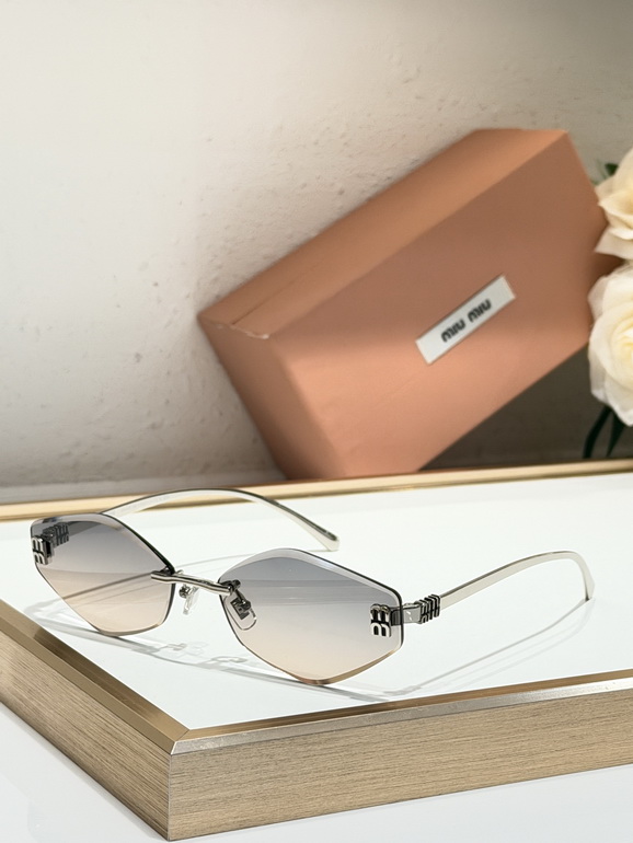 MIUMIU Sunglasses(AAAA)-315