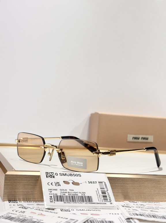 MIUMIU Sunglasses(AAAA)-311