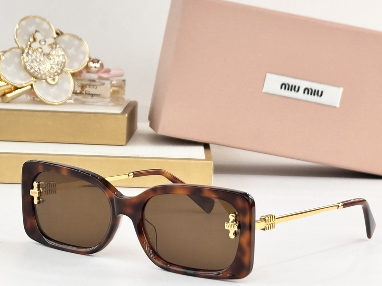 MIUMIU Sunglasses(AAAA)-290
