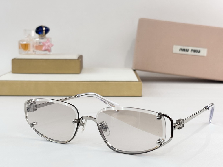 MIUMIU Sunglasses(AAAA)-233