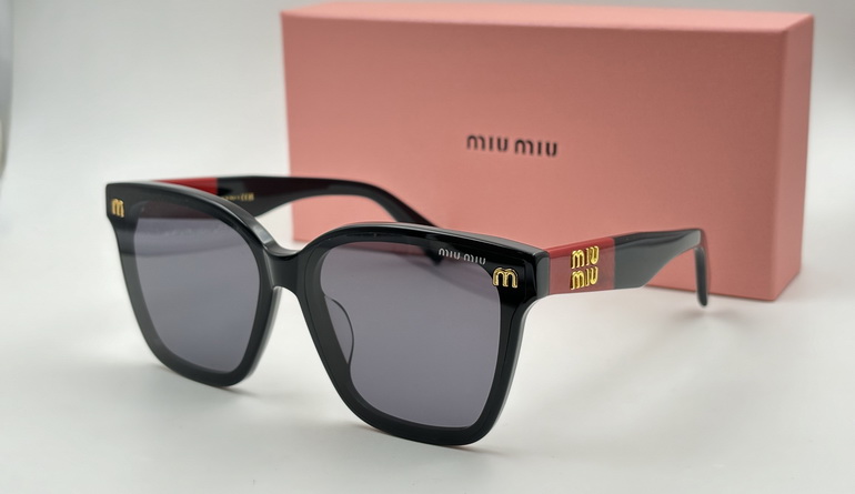 MIUMIU Sunglasses(AAAA)-161