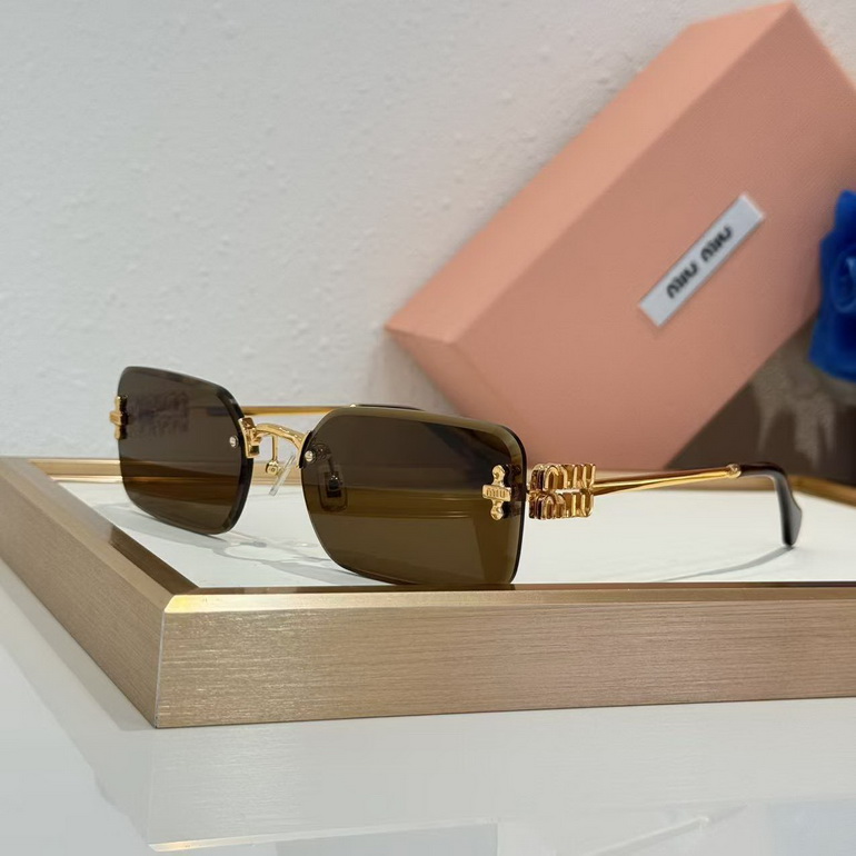MIUMIU Sunglasses(AAAA)-053