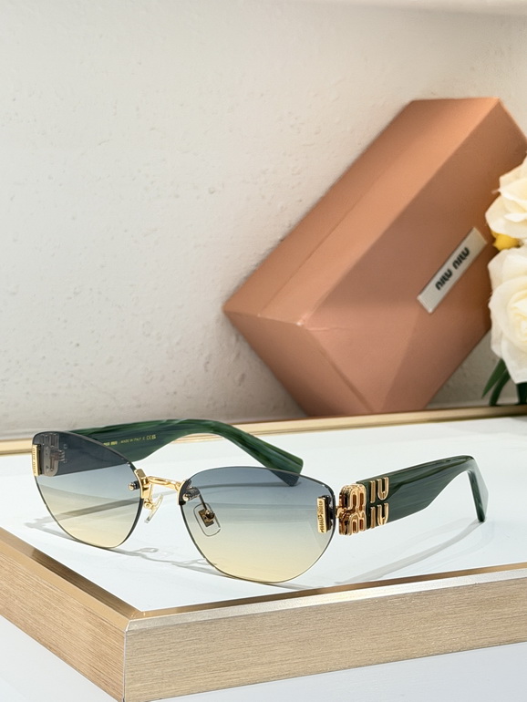 MIUMIU Sunglasses(AAAA)-035
