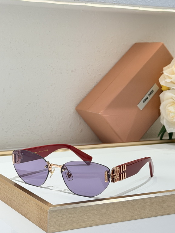 MIUMIU Sunglasses(AAAA)-030