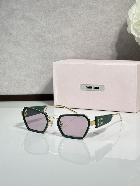 MIUMIU Sunglasses(AAAA)-2095
