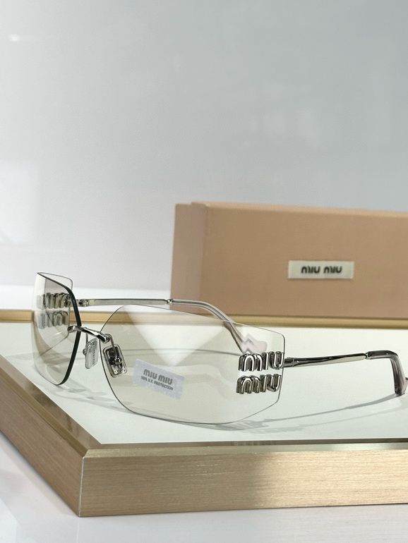 MIUMIU Sunglasses(AAAA)-2070