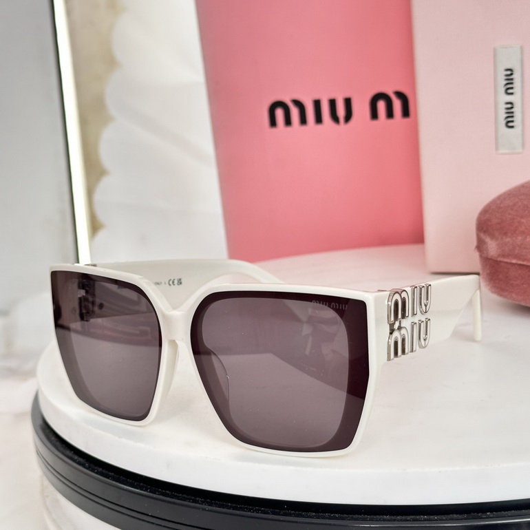 MIUMIU Sunglasses(AAAA)-1942