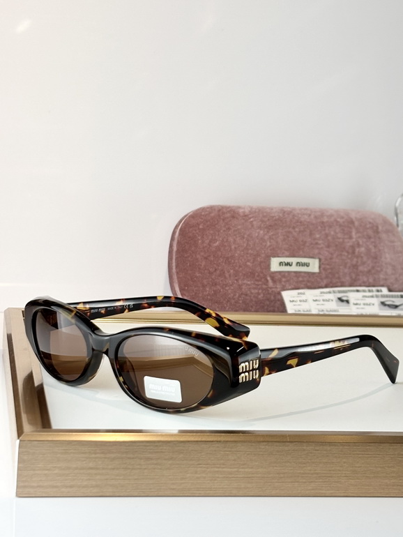 MIUMIU Sunglasses(AAAA)-1818