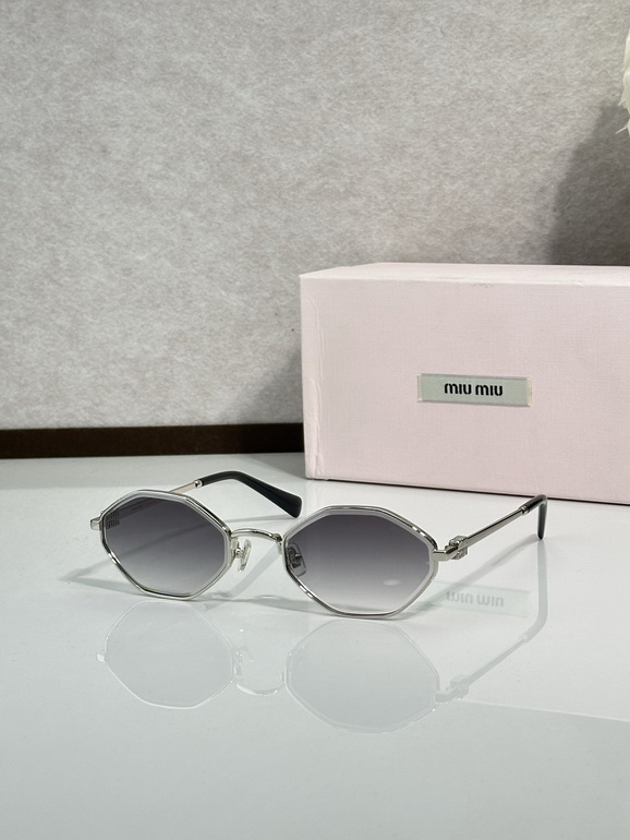 MIUMIU Sunglasses(AAAA)-1787