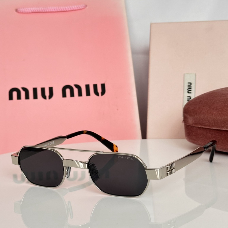 MIUMIU Sunglasses(AAAA)-1582