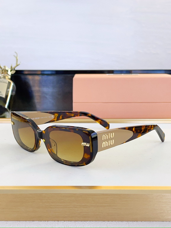 MIUMIU Sunglasses(AAAA)-1369