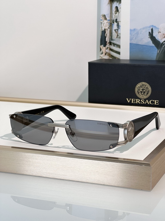 VERSACE Sunglasses(AAAA)-883