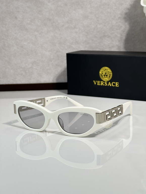 VERSACE Sunglasses(AAAA)-681