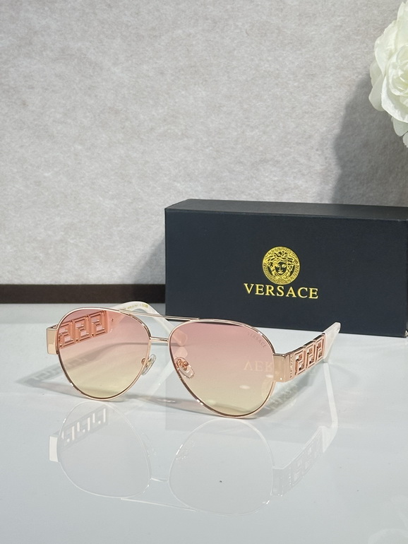 VERSACE Sunglasses(AAAA)-424