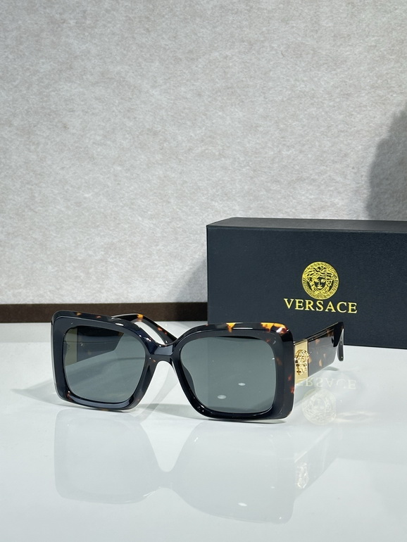 VERSACE Sunglasses(AAAA)-301