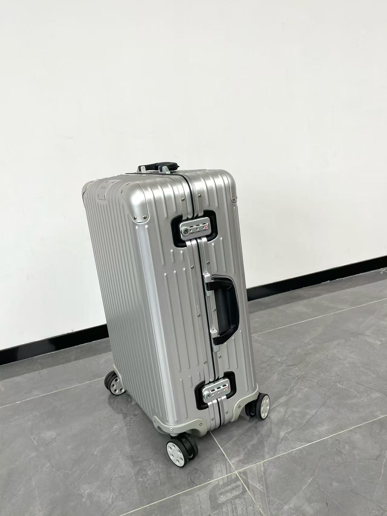 RIMOWA Suitcase(AAA)-003