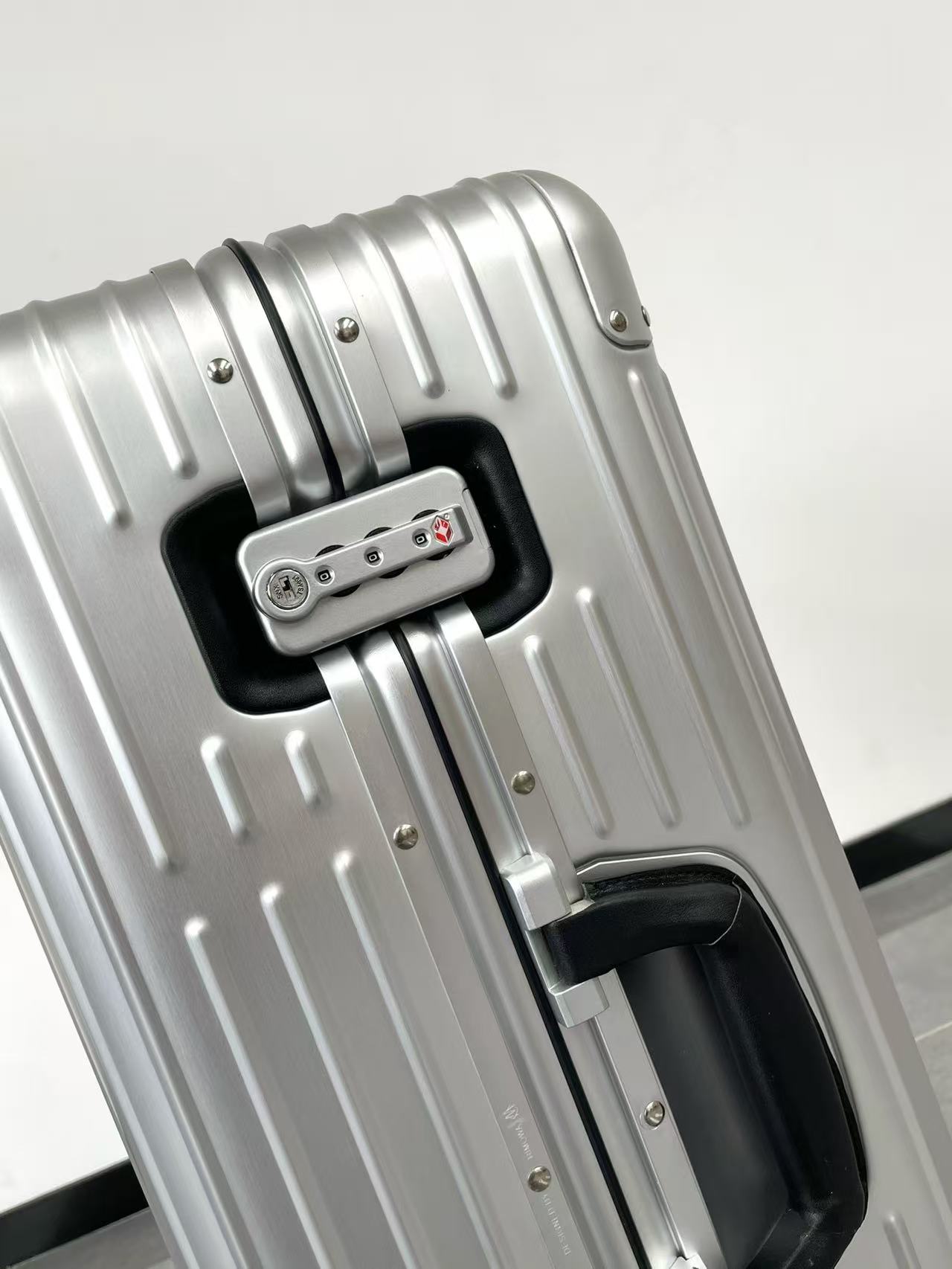 RIMOWA Suitcase(AAA)-003