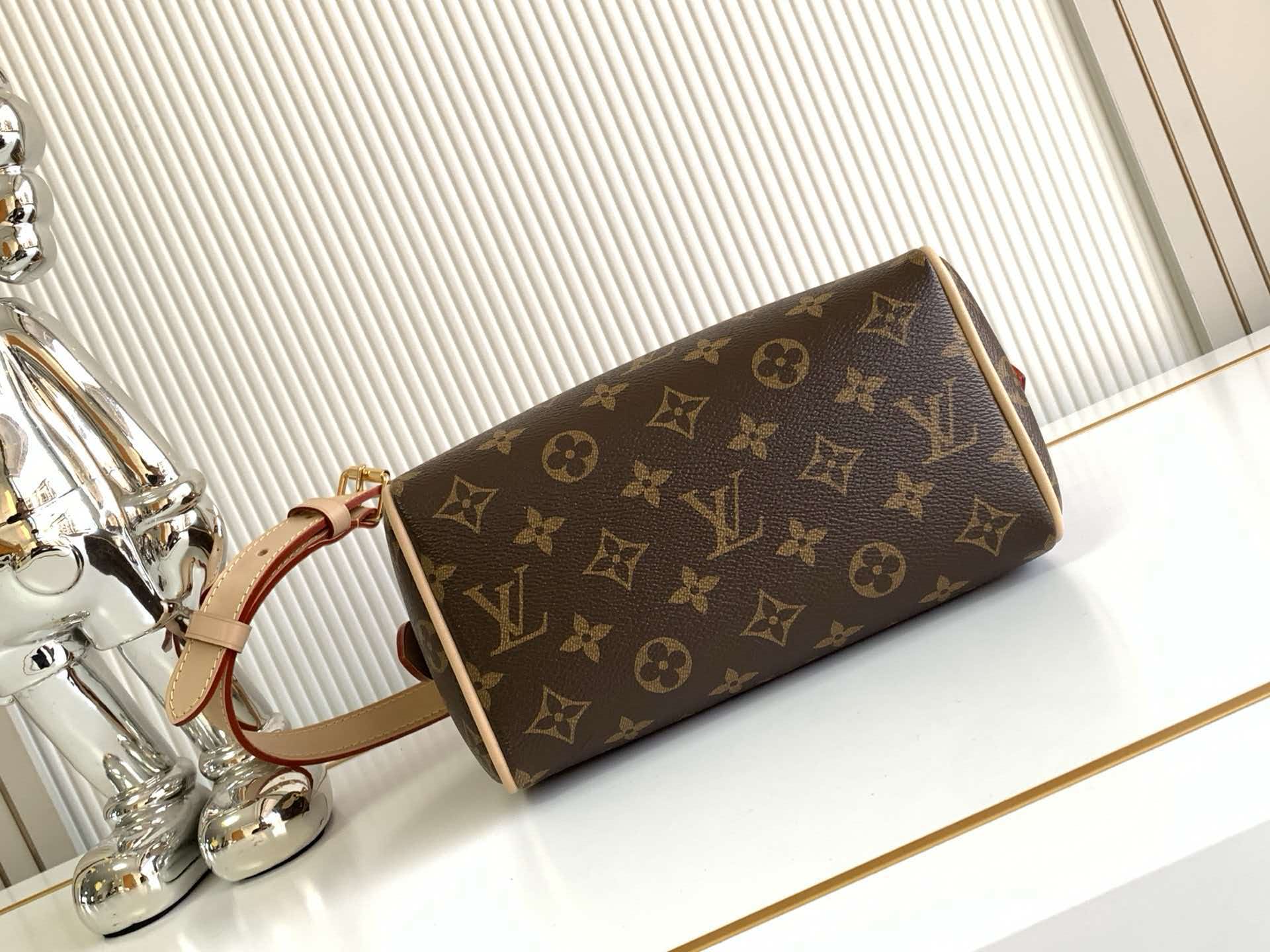 LV Handbags AAA(Women)-2035