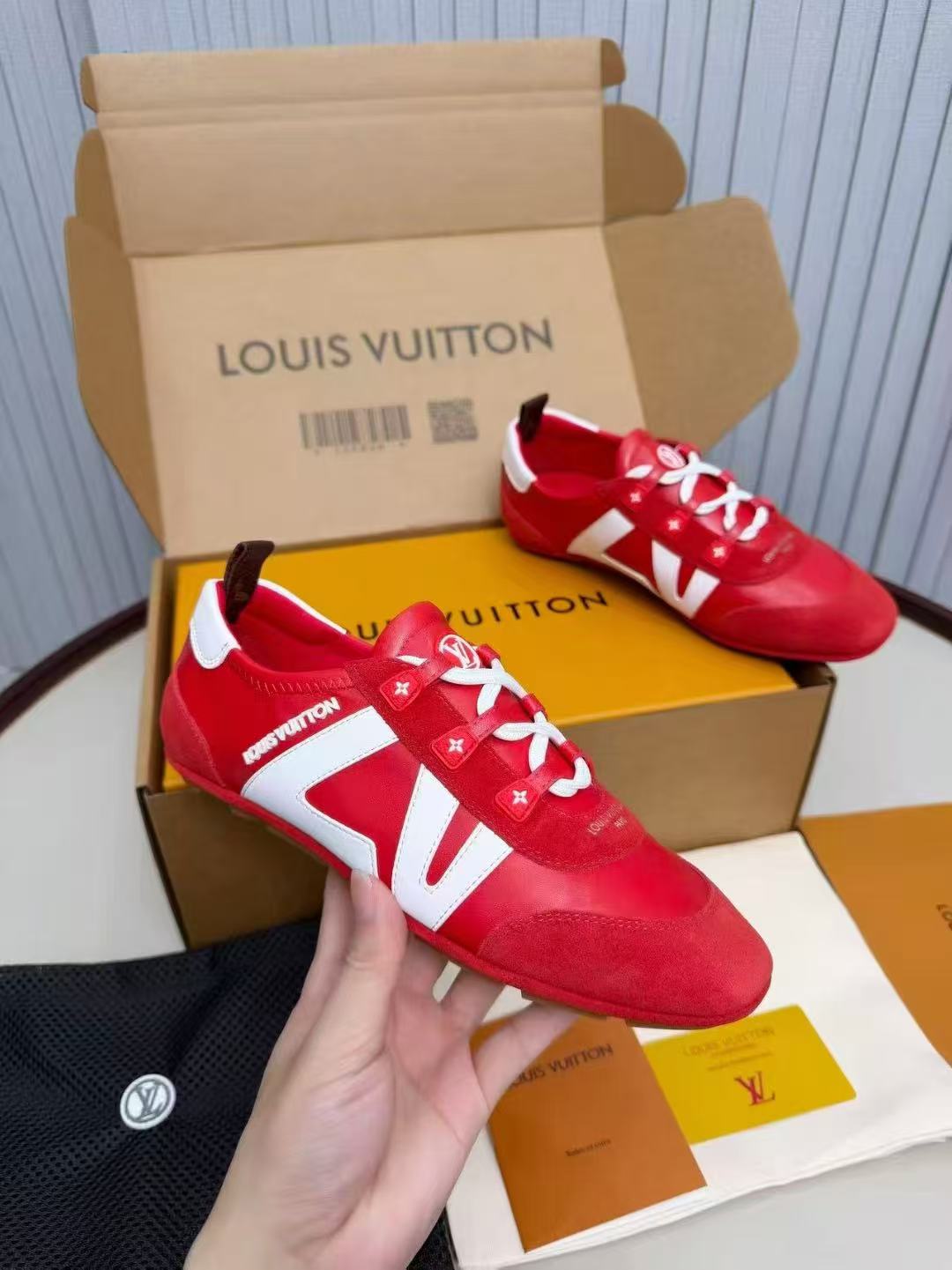 LV Shoes AAA(Women)-106