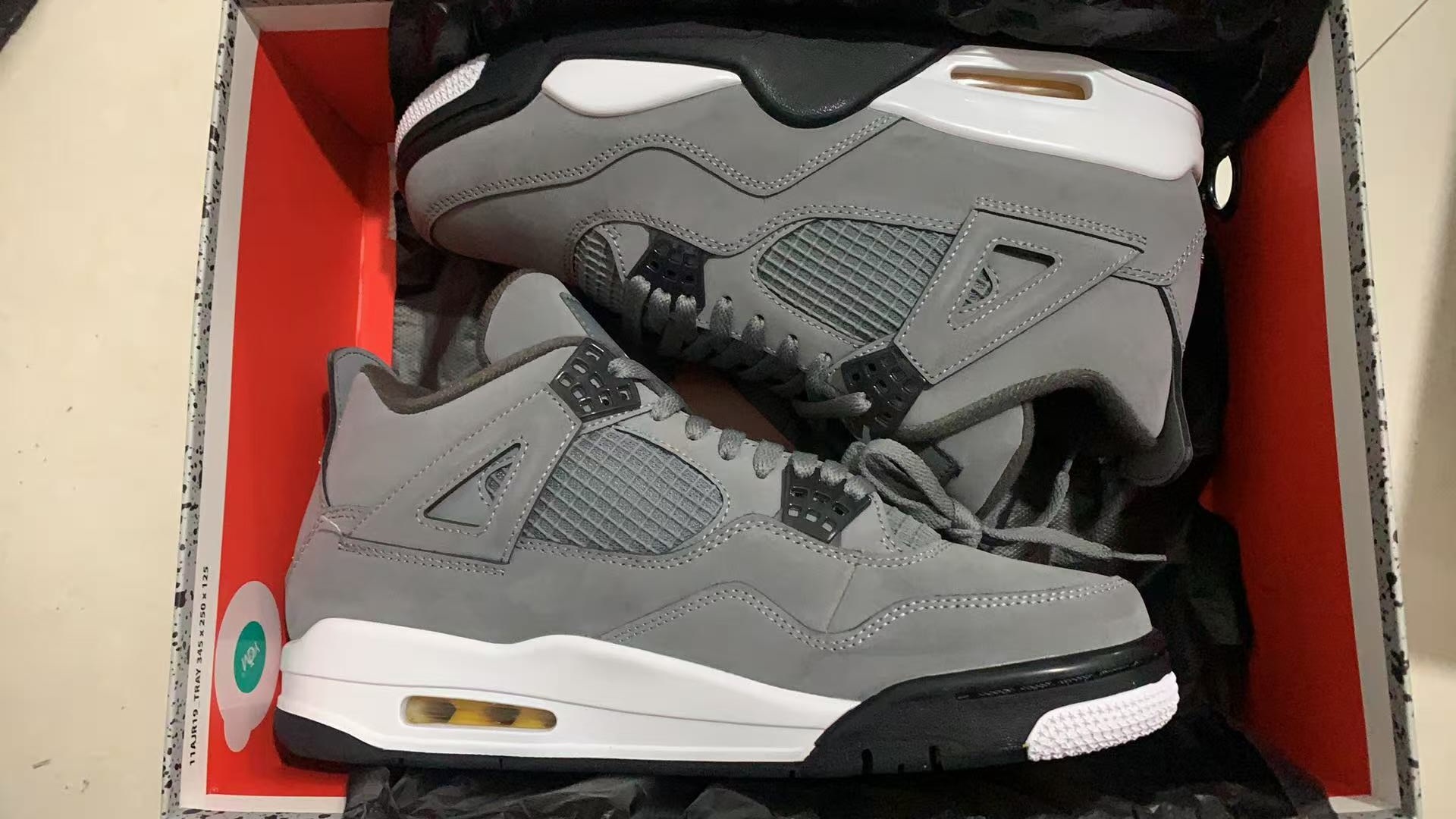 Air Jordan 4 Retro-109