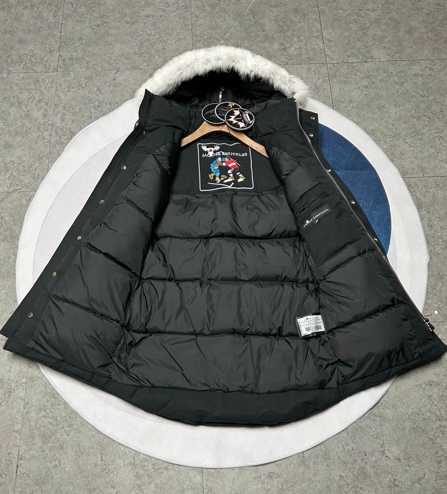 Moose Knuckles Coat-024