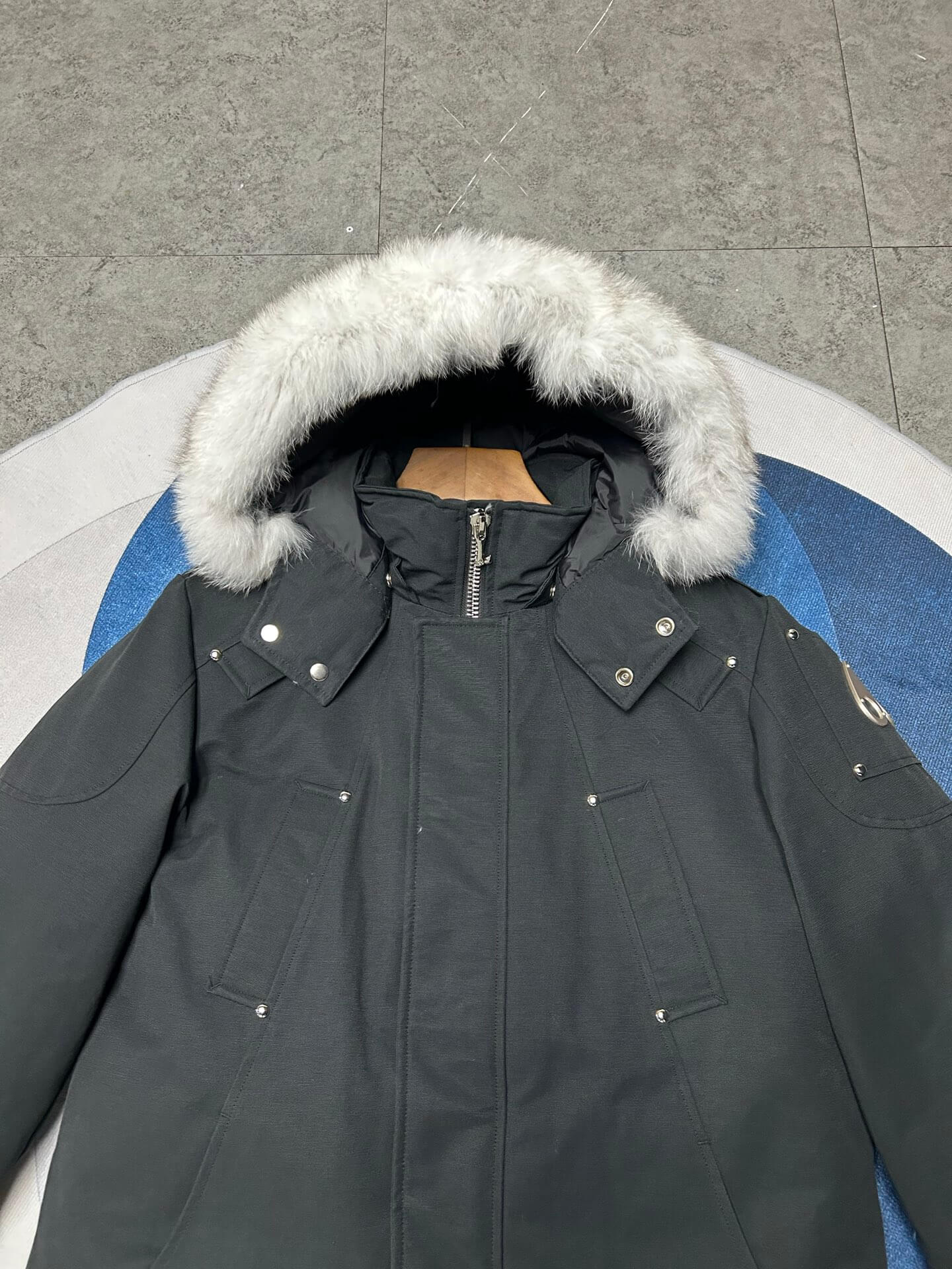 Moose Knuckles Coat-024