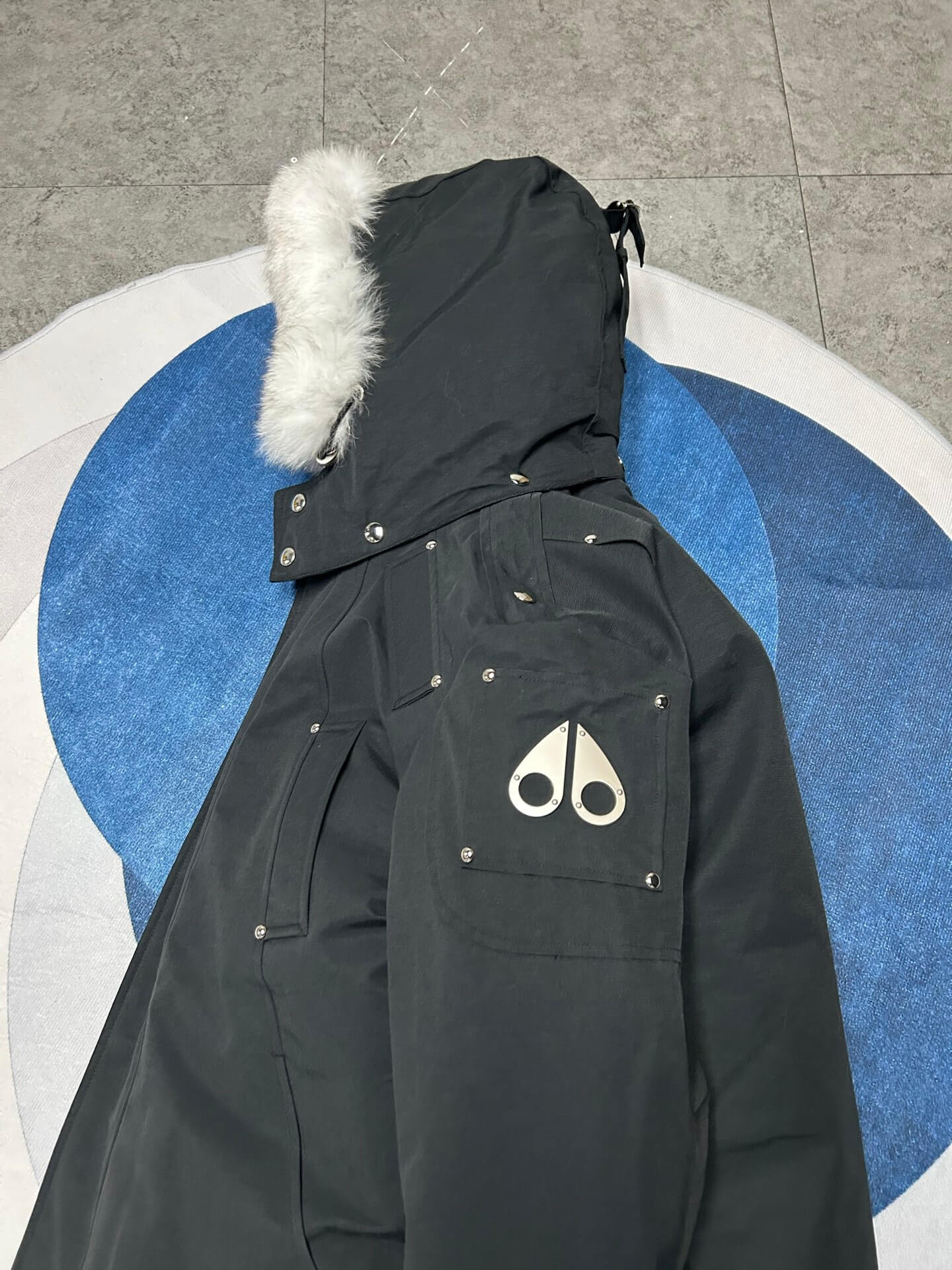 Moose Knuckles Coat-024