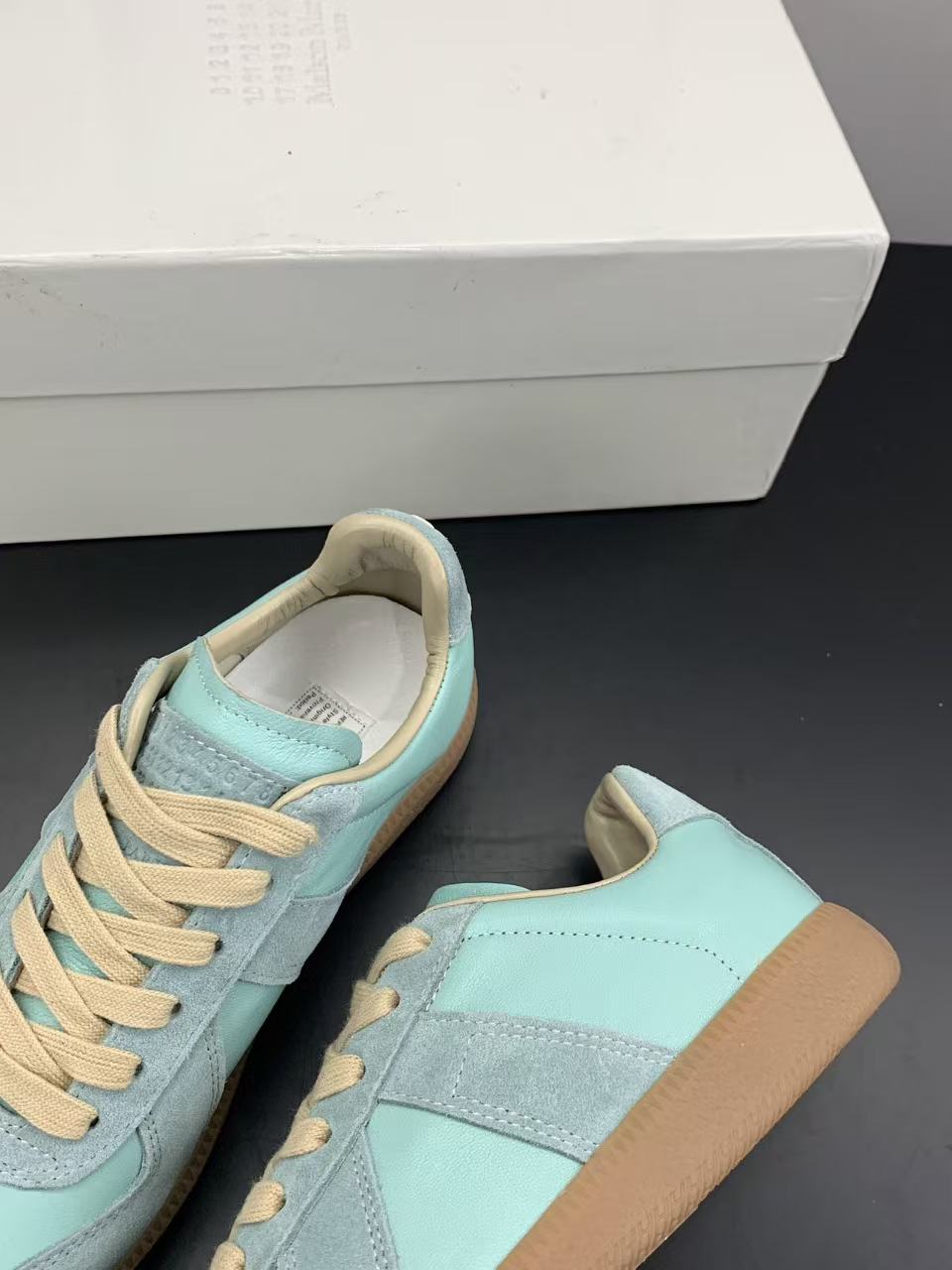 Maison Margiela Shoes(AAA)-040